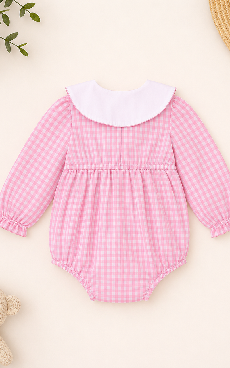 Romper Xadrez Rosa com Gola Princesa Bordada - Imagem 6