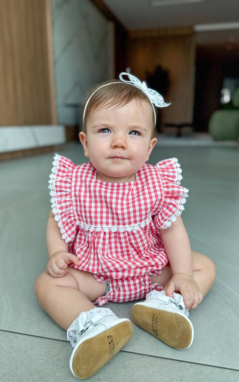 Romper Xadrez Vermelho com Rendas - Imagem 3